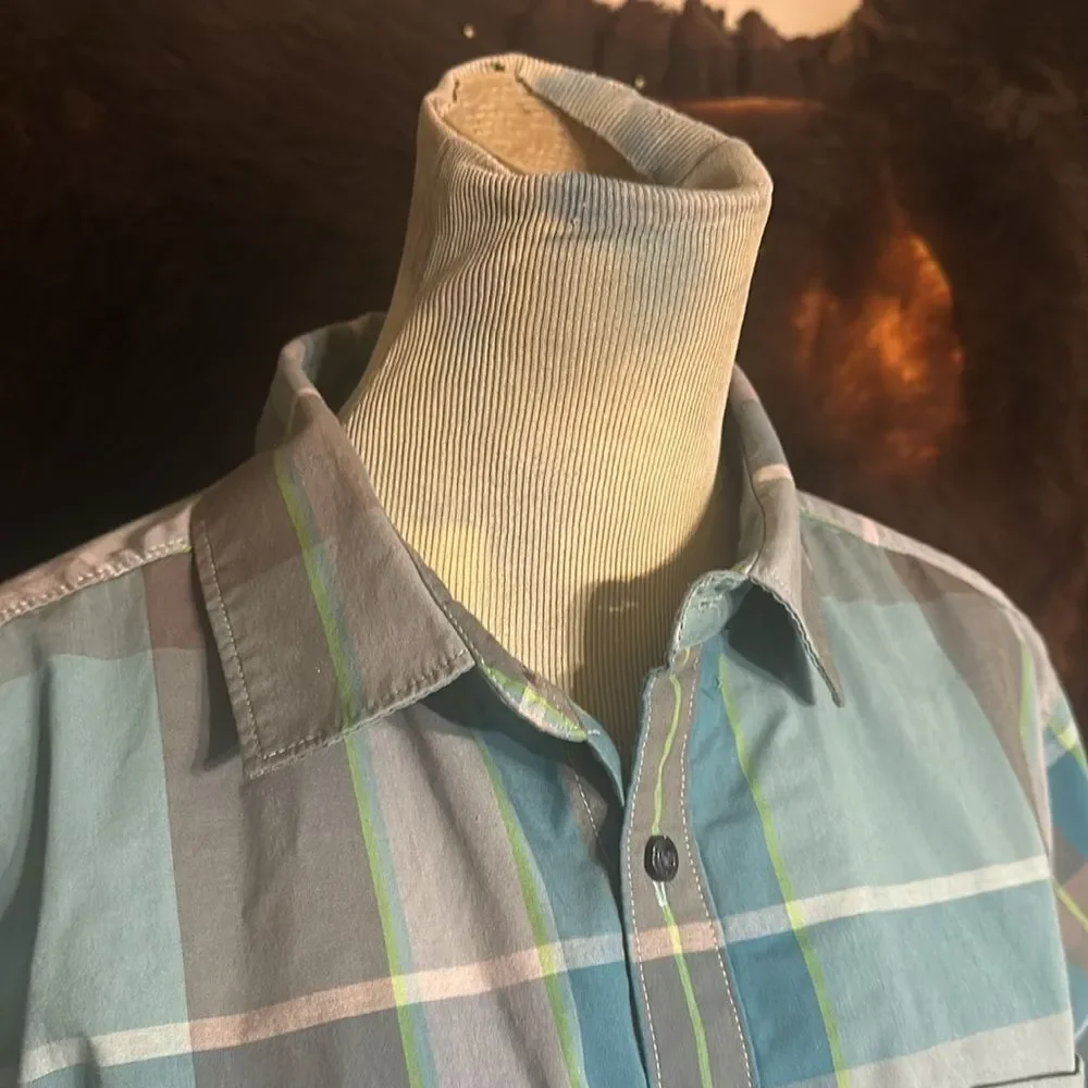 The Northface short sleeve button-down shirt, L (7001)
